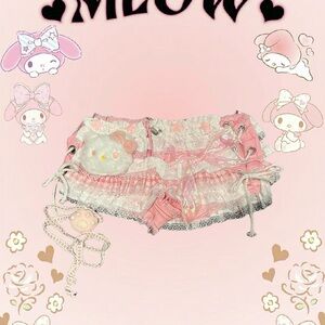 Pink and white lace hello kitty short